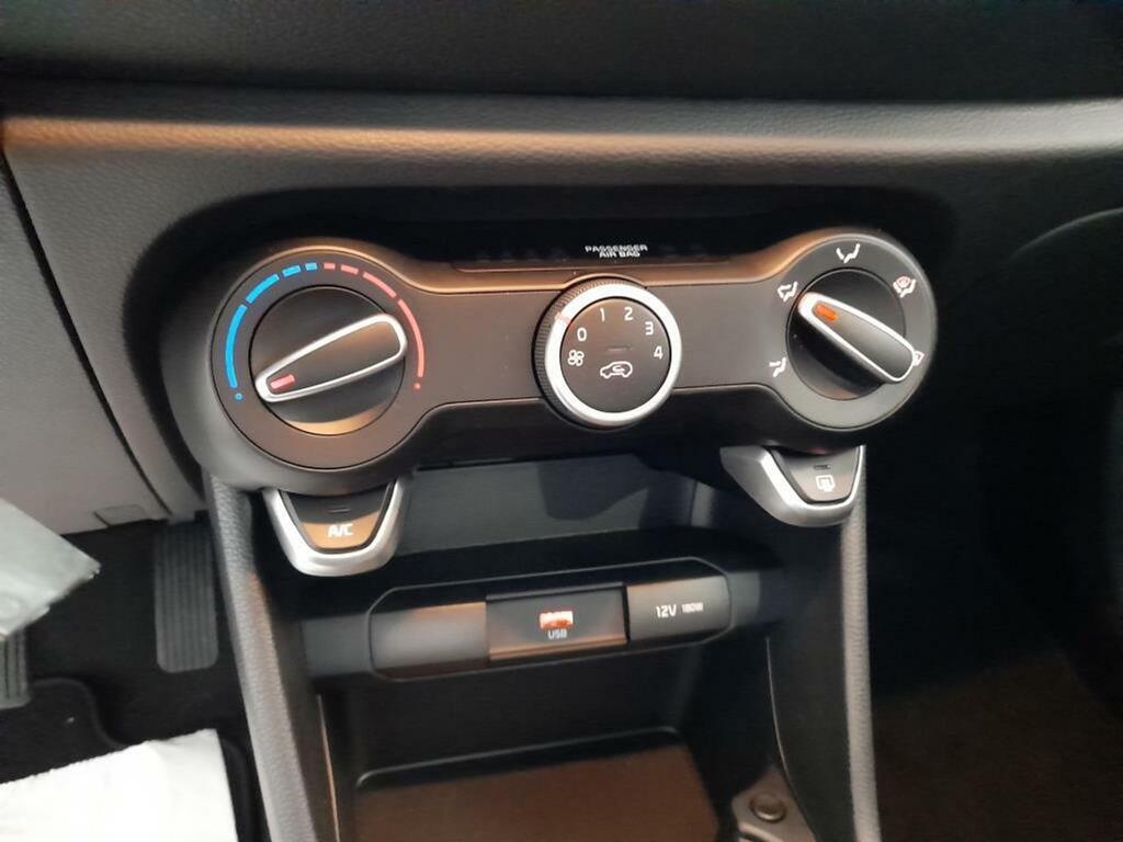 Kia Picanto 1.0 DPi 49kW (67CV) Concept 67 CV // 24.000 km