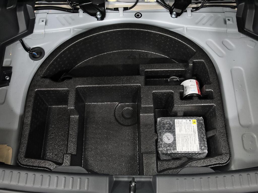 Mazda 2 1.5 85 kW (116 CV) CVT Centre-line //6.585 km