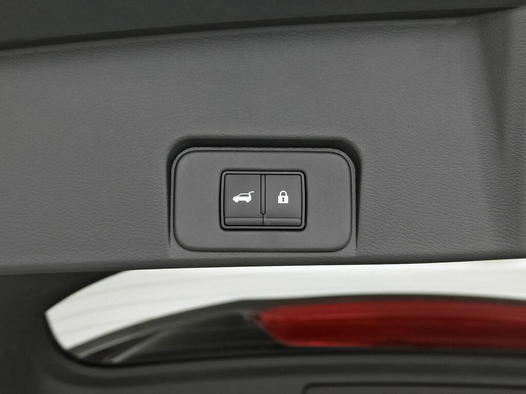 Nissan X-Trail 5pl 1.5 e-POWER 152kW 4x2 A/T N-Connecta 204 CV