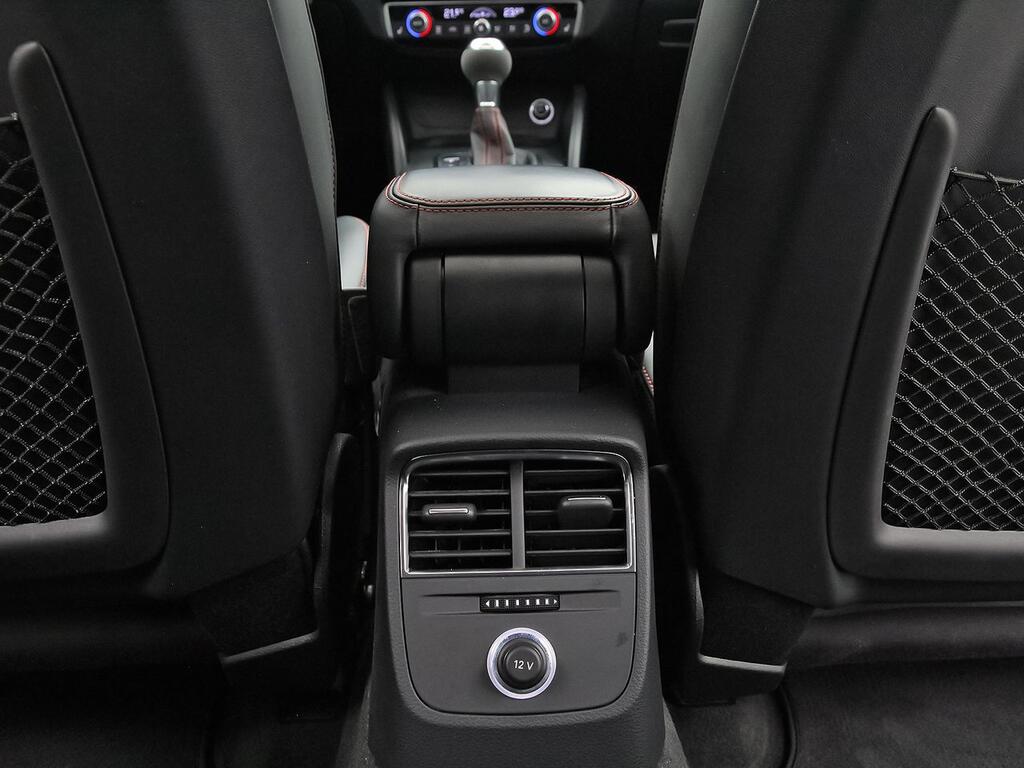 Audi RS3 Sportback TFSI 294kW quattro S tron 400 CV