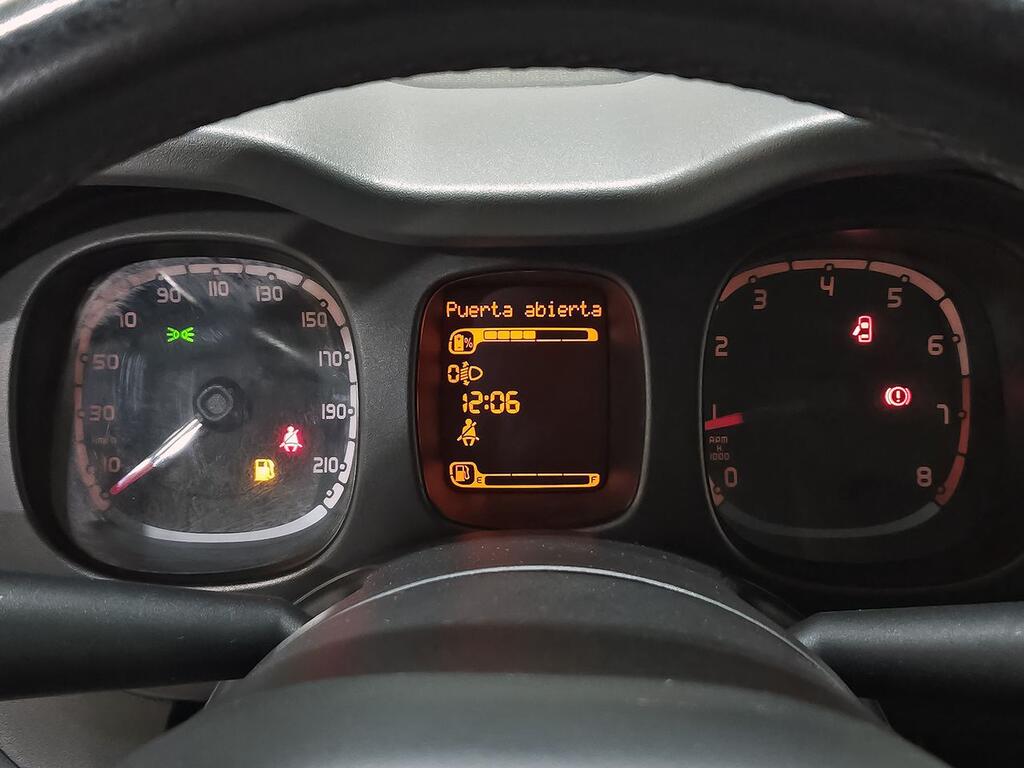 Fiat Panda City Life Hybrid 1.0 Gse 51kw (70CV) // 50.822 km