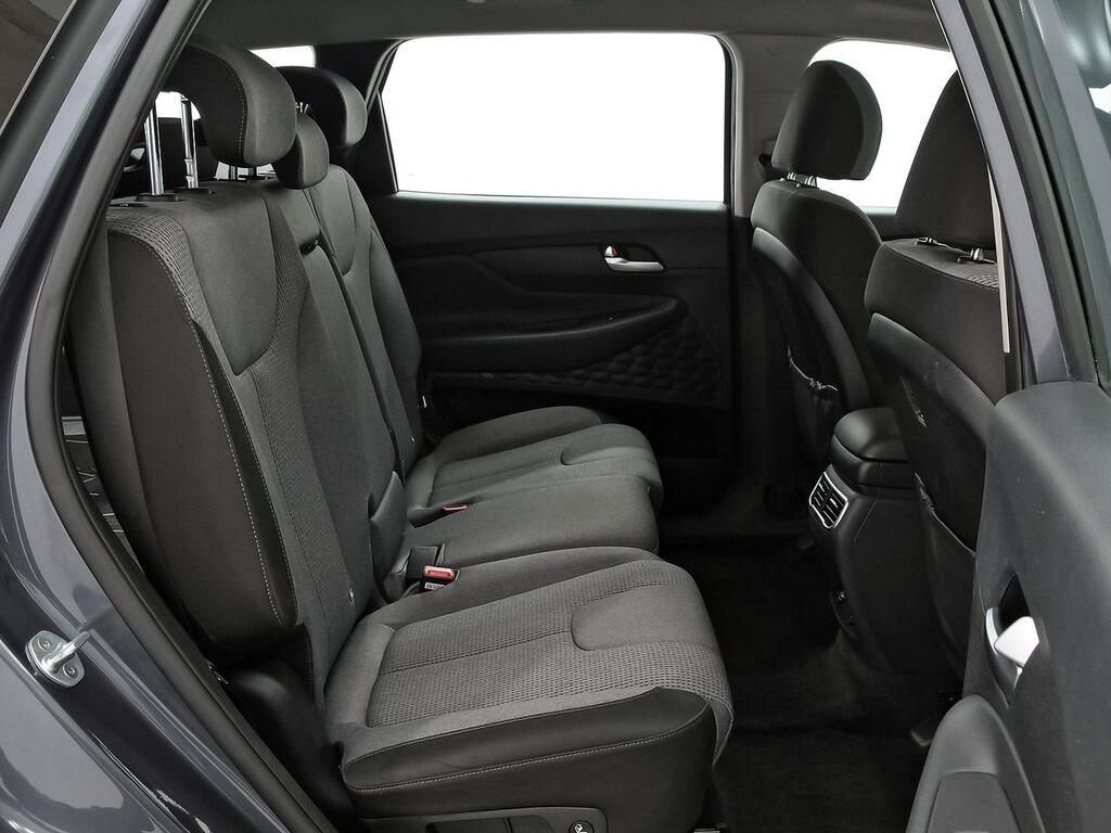 Hyundai Santa Fe 1.6 TGDi HEV Klass Auto 4x2 // 23.257 km