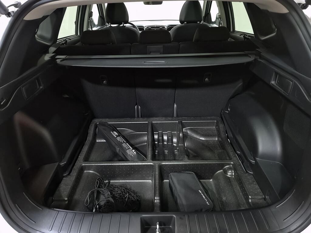 Hyundai Tucson 1.6 TGDI 169kW HEV Tecno Sky Auto // 76.919 km