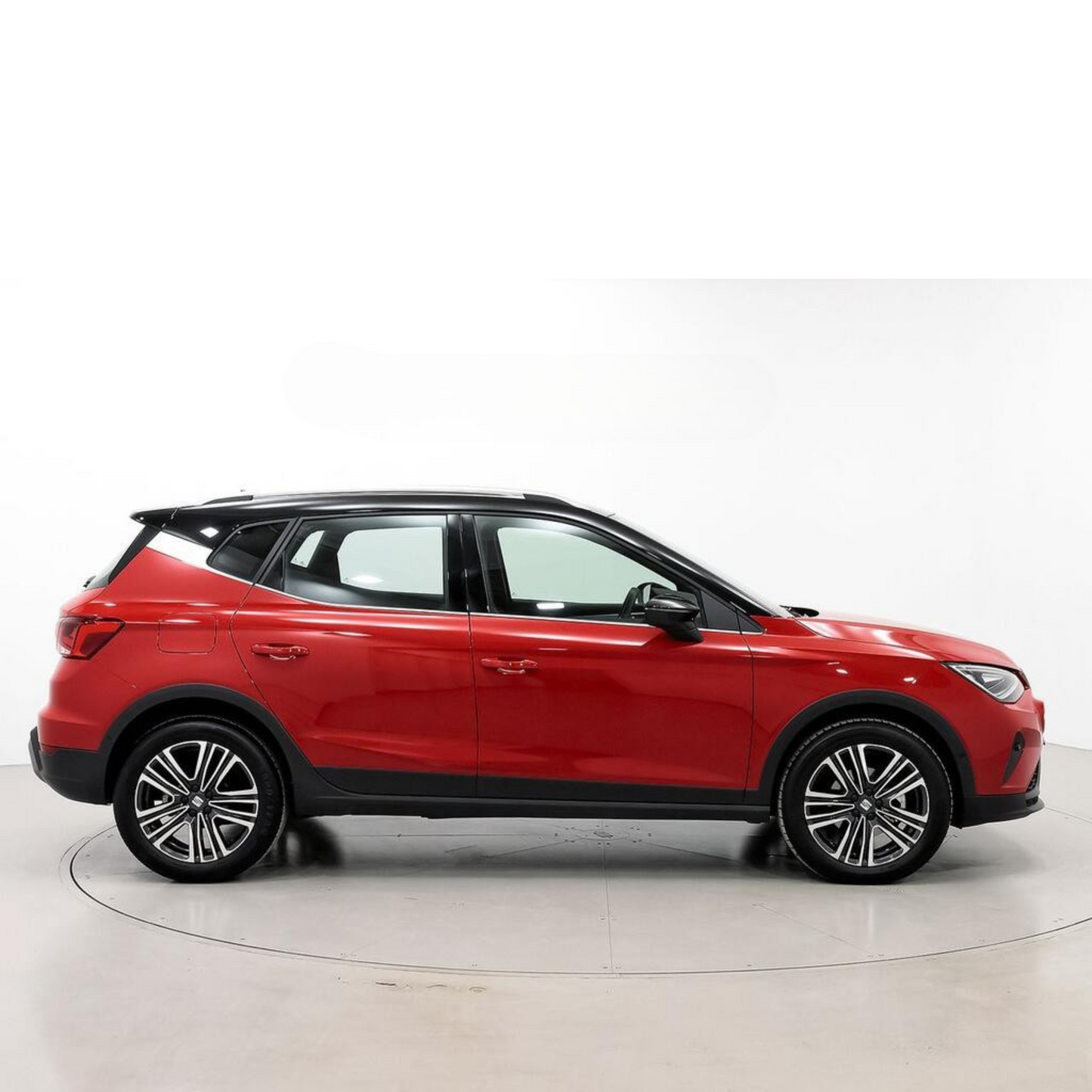 SEAT Arona 1.0 TSI 85kW (115CV) FR XM  //   19.419 km