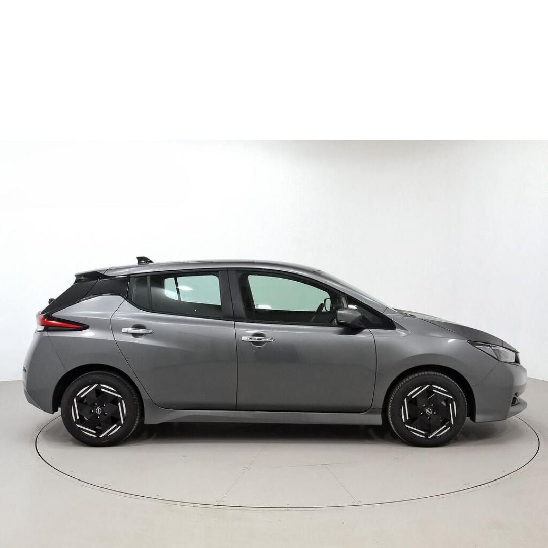Nissan Leaf 40kWh Acenta 150 CV // 5 km