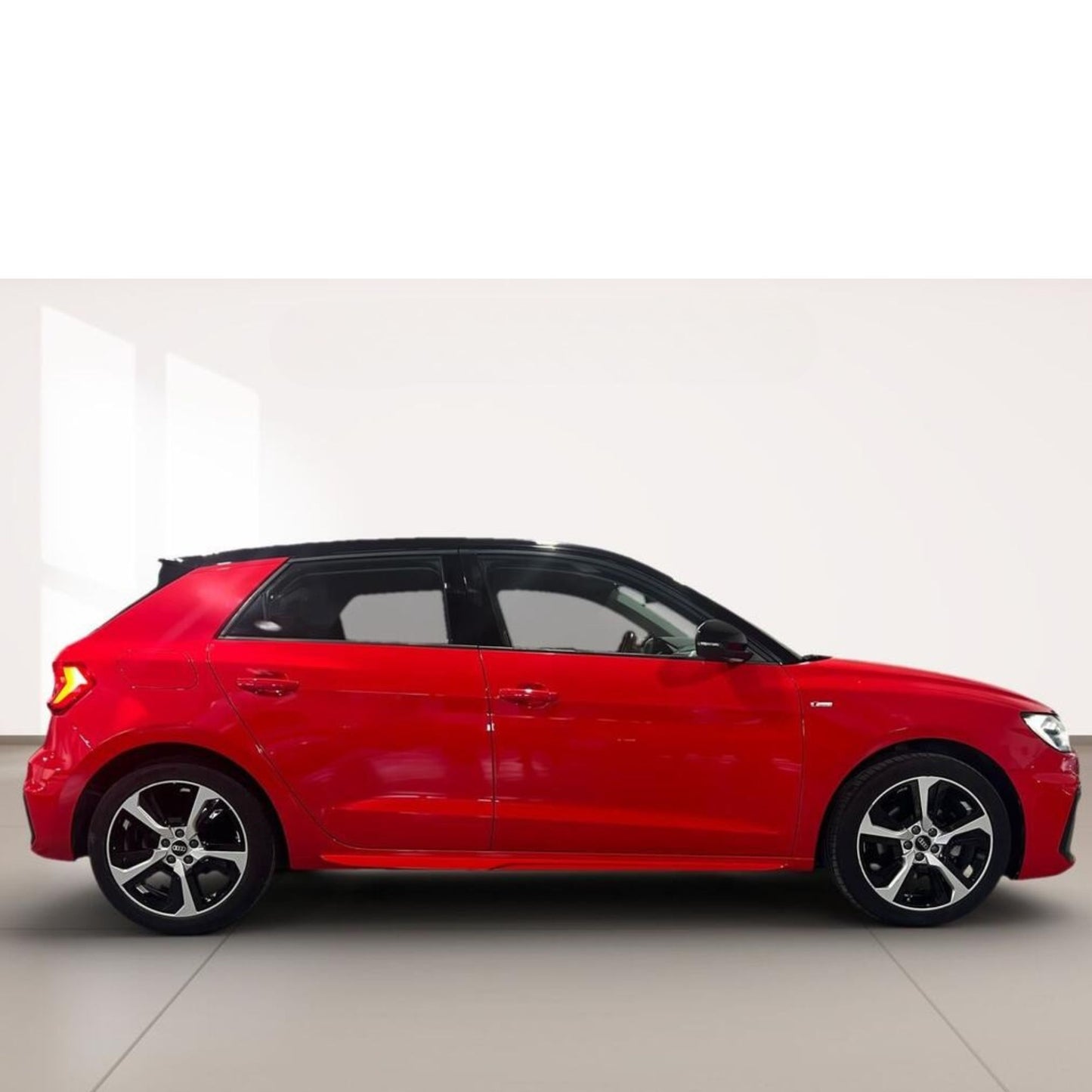 Audi A1 Sportback Adrenalin 30 TFSI 81kW (110CV) 110 CV // 41.200 km