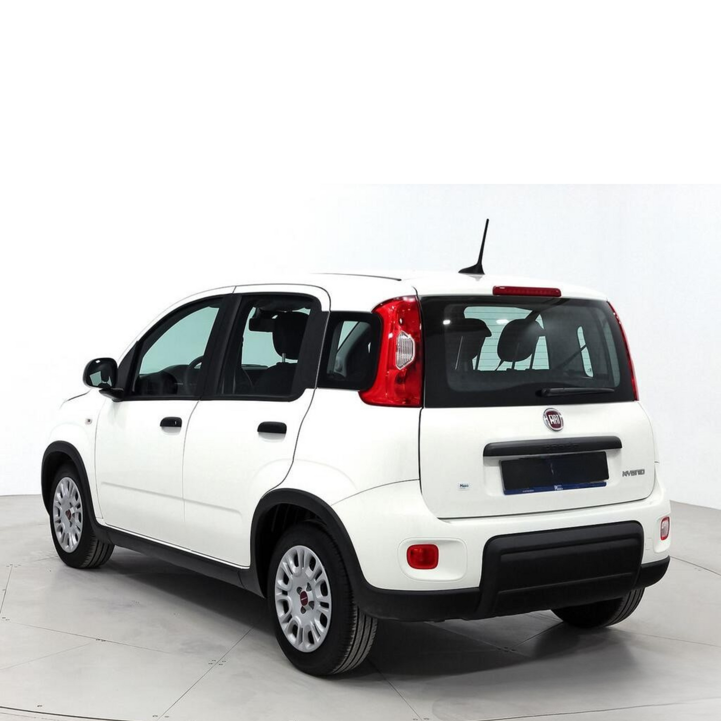Fiat - Panda 70 cv 1.0 HEV 51kw+Pack Tech+Pack Style // 10.940 km