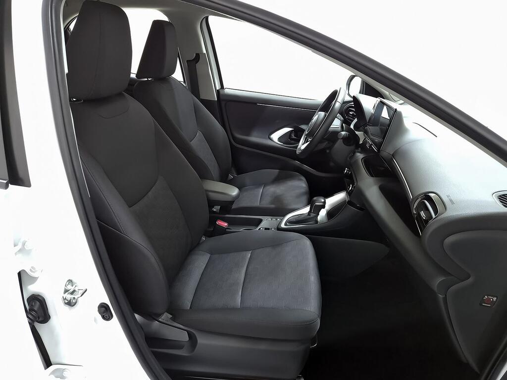 Toyota Yaris 1.5 120H Active Plus // 31.594 km