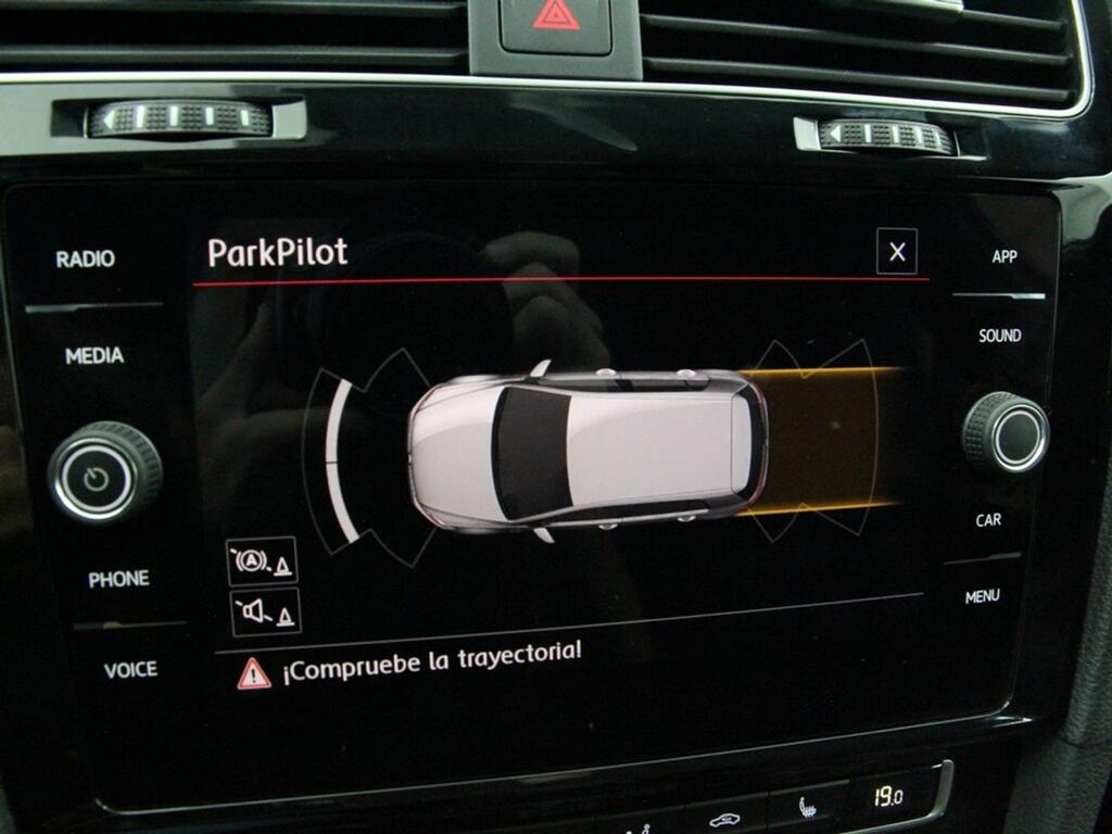Volkswagen Golf GTI Performance 2.0 TSI 180kW(245CV) DSG