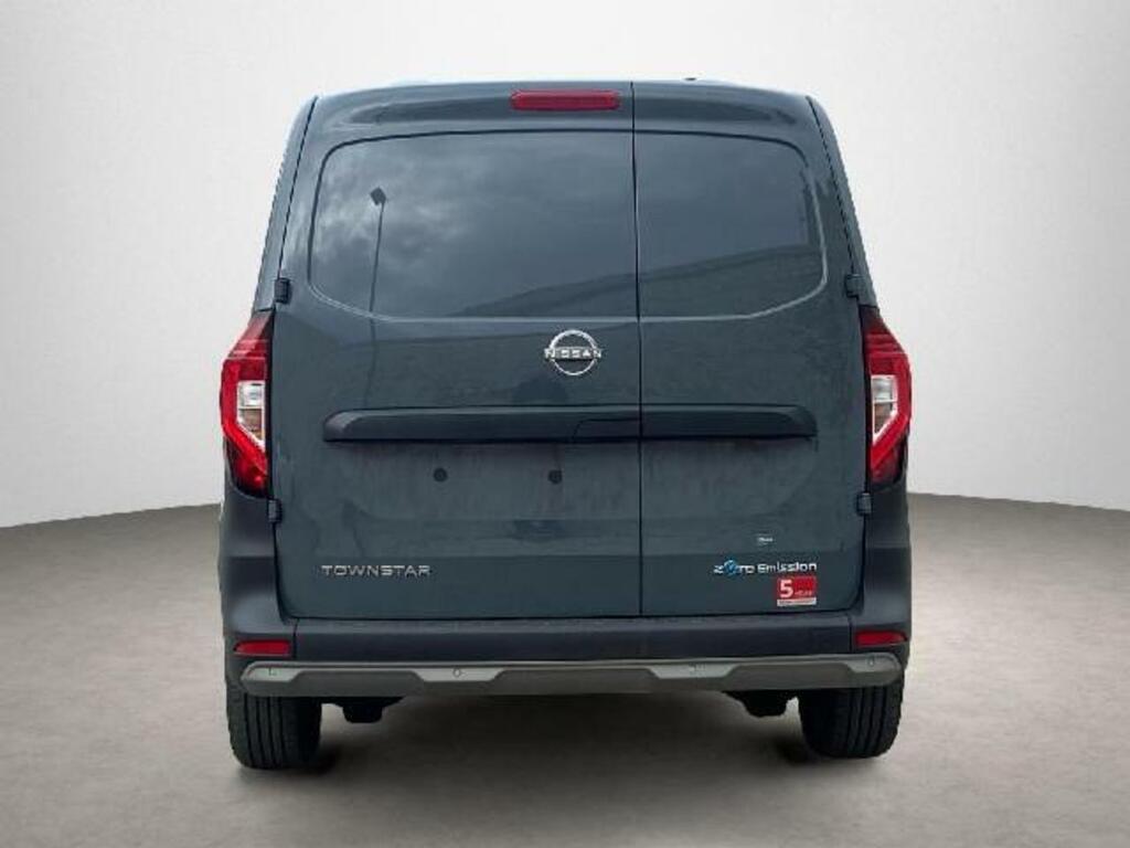 Nissan Townstar BEV 45KWH PROFESSIONAL 3-SEATS 4P 122 CV