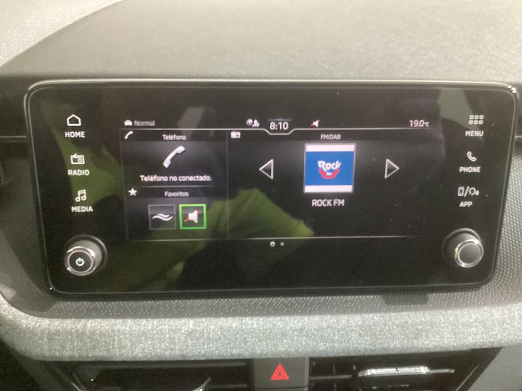 Skoda Kamiq 1.0 TSI 70kW (95CV) ESSENCE // 1 km