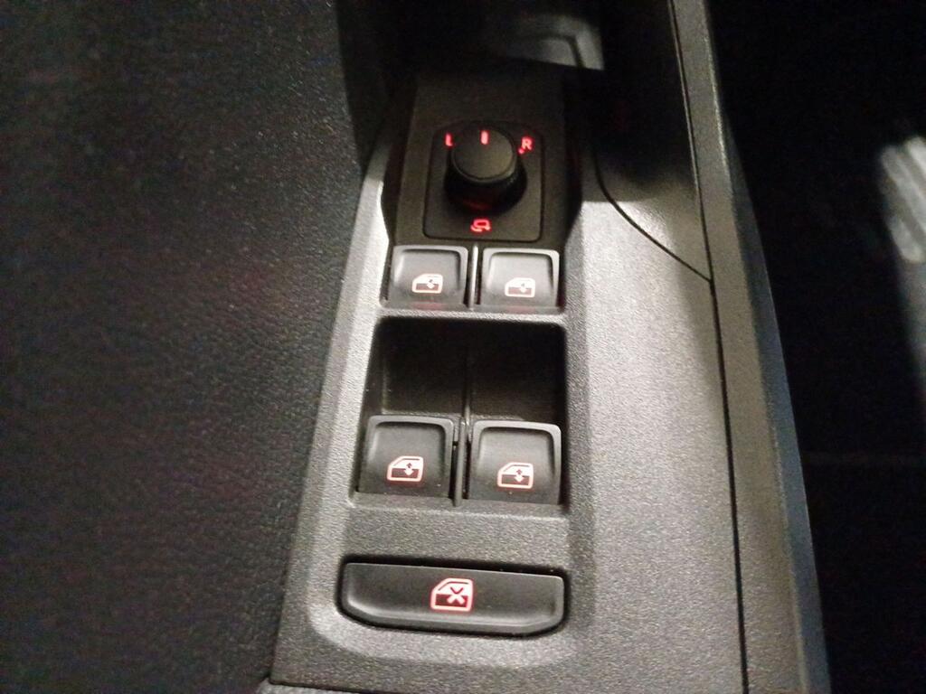 SEAT Ibiza 1.0 TSI 85kW (115CV) Style Plus // 64.885 km