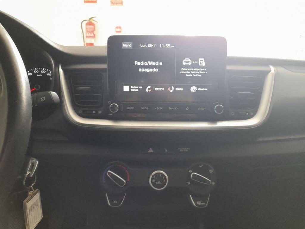 Kia Stonic 1.0 T-GDi 74kW (100CV) MHEV iMT Concept // 30.000 km