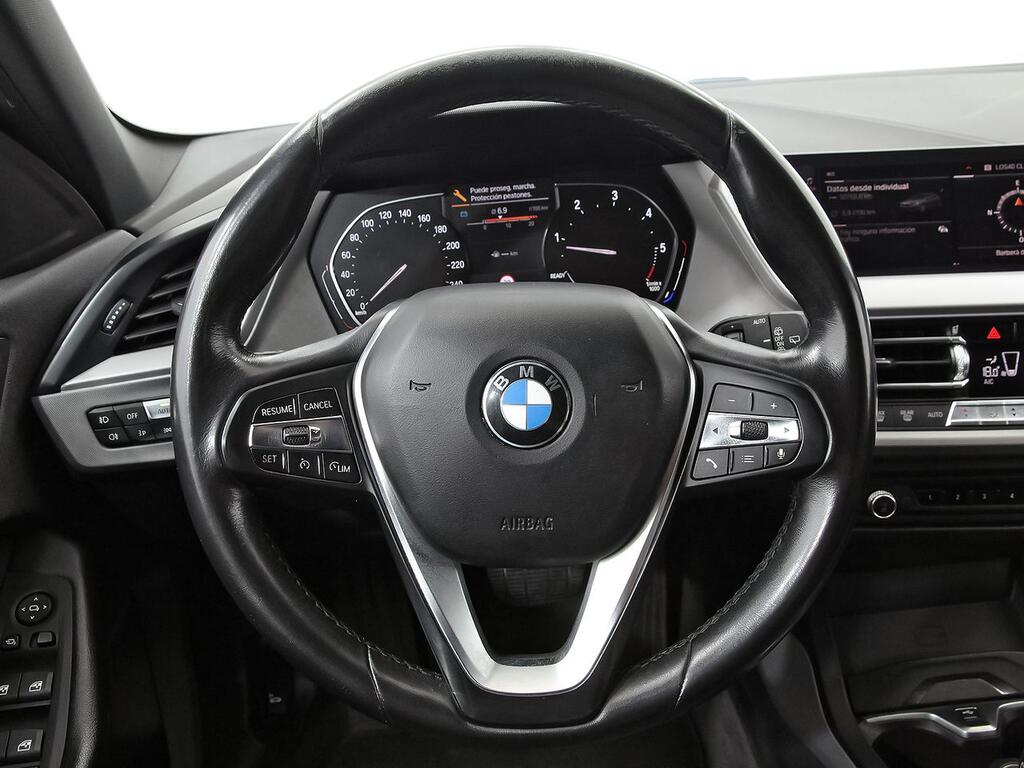 BMW Serie 1 118d Business Auto // 68.006 KM
