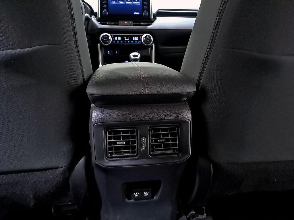 Toyota Rav4 2.5l PLUG-IN 300PH (e-CVT) Advance
