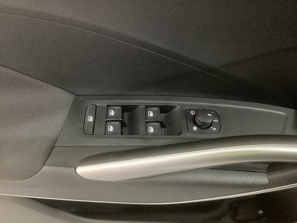 Skoda Fabia 1.0 TSI 70KW (95cv)Plus 95 CV // 1 km