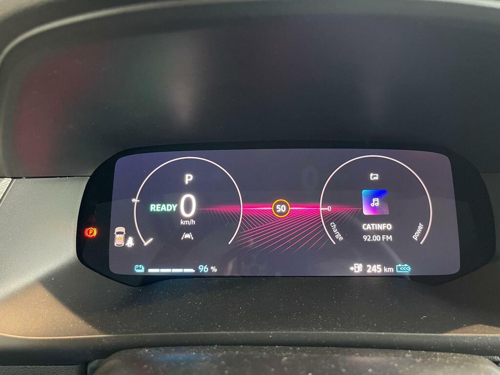 Nissan Townstar 5 plazas 45kwh 90kW L1 N-Connecta // 15 km