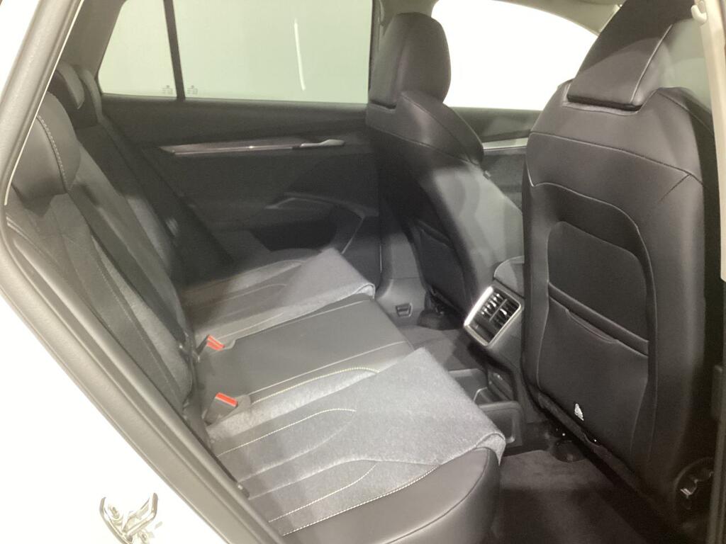 Skoda Elroq 150 kW (204 CV) 63 kWh (59 kwh neta) // 2.845 km