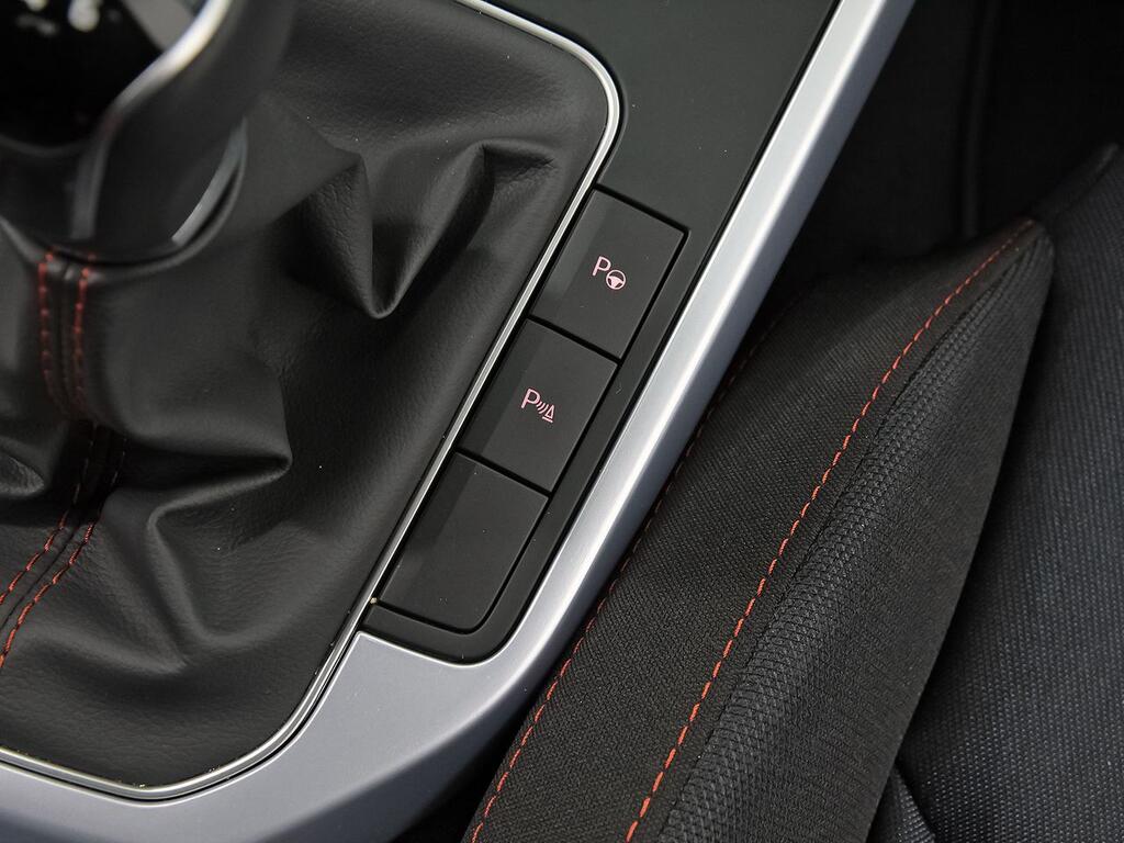 SEAT Arona 1.0 TSI 85kW (115CV) FR XM  //  12.154 km