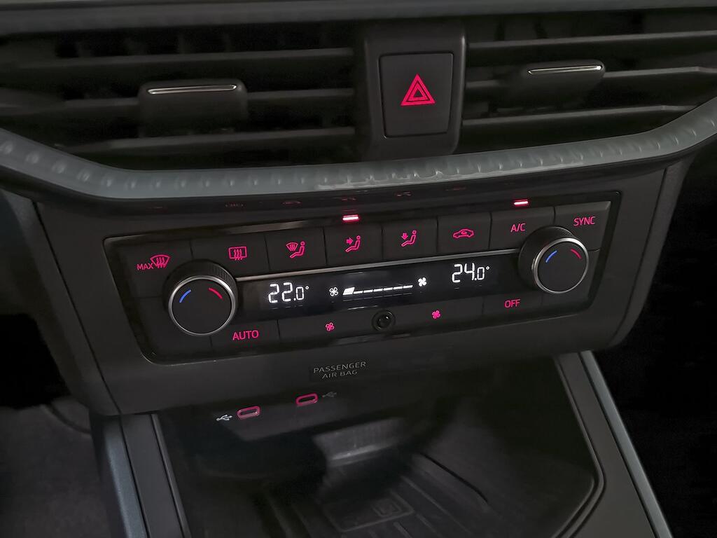 SEAT Arona 1.0 TSI 81kW (110CV) Xperience Plus  //  41.565 km