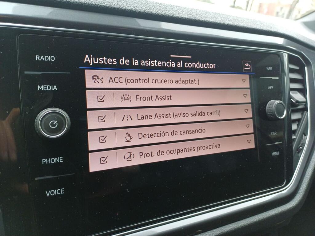 Volkswagen T-Roc Sport 1.5 TSI 110kW (150CV)