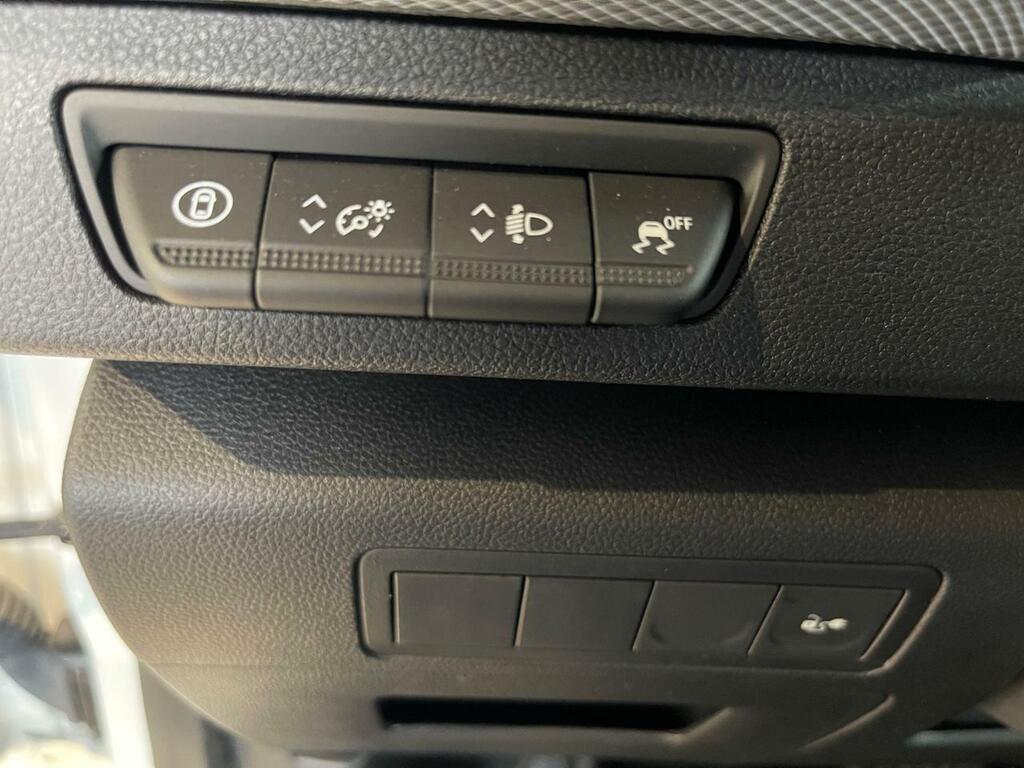 Nissan Townstar 5 plazas 45kwh 90kW L1 N-Connecta // 15 km
