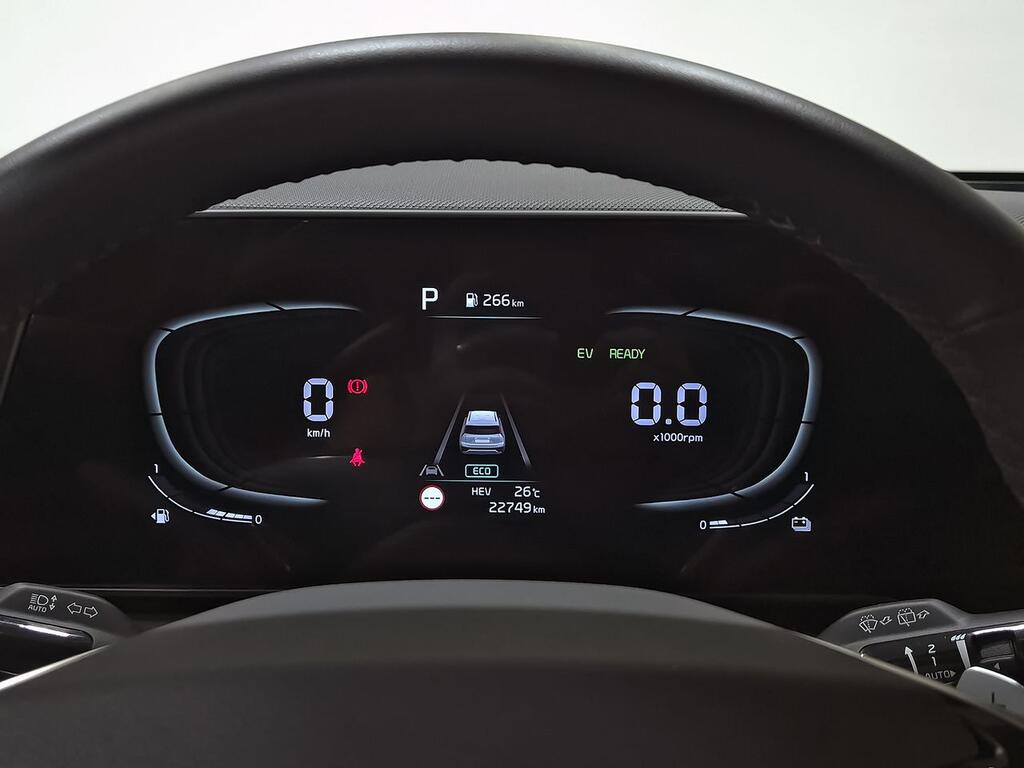 Kia Niro 1.6 GDi PHEV 104kW (141CV) Drive // 22.548 km