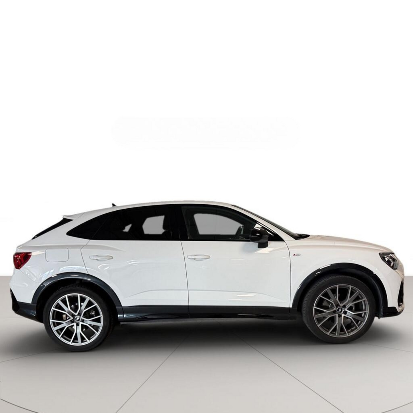 Audi Q3 Black line 35 TDI 110kW (150CV) // 31.957 km