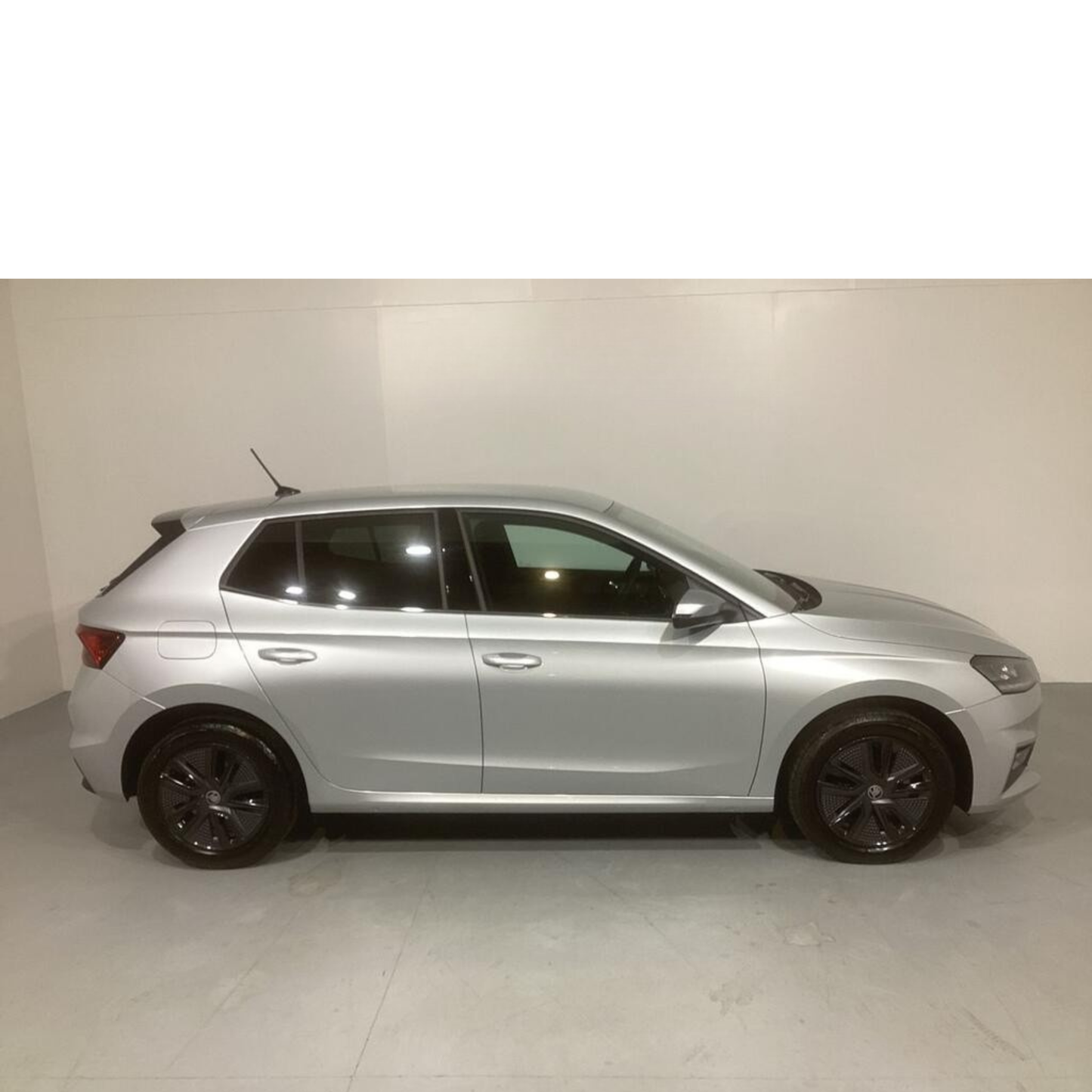 Skoda Fabia 1.0 TSI 70KW (95cv)Plus 95 CV // 1 km