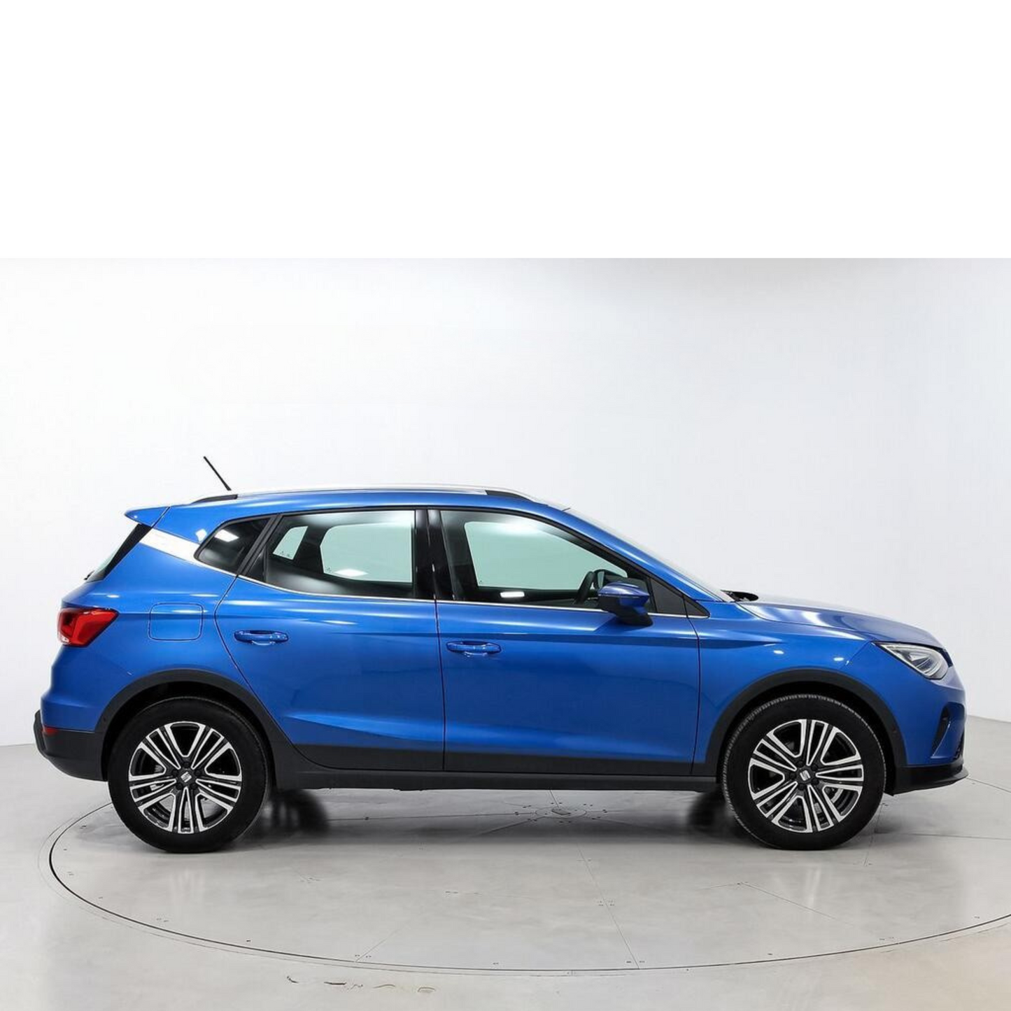 SEAT Arona 1.0 TSI 85kW (115CV) FR XM  //  9.347 km