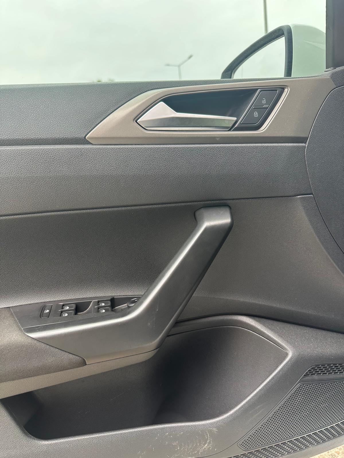 VOLKSWAGEN POLO Advance 1.0 TSI 70kW (95CV) // 46.810 km