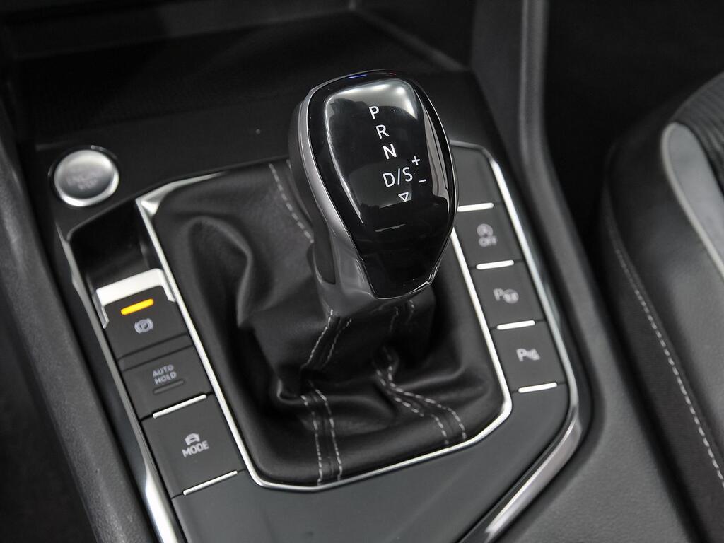 Volkswagen Tiguan R-Line 1.5 TSI 110kW (150CV) DSG // 56.395 km