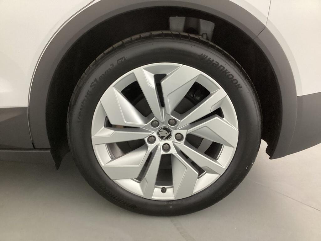 Skoda Elroq 150 kW (204 CV) 63 kWh (59 kwh neta) // 2.845 km