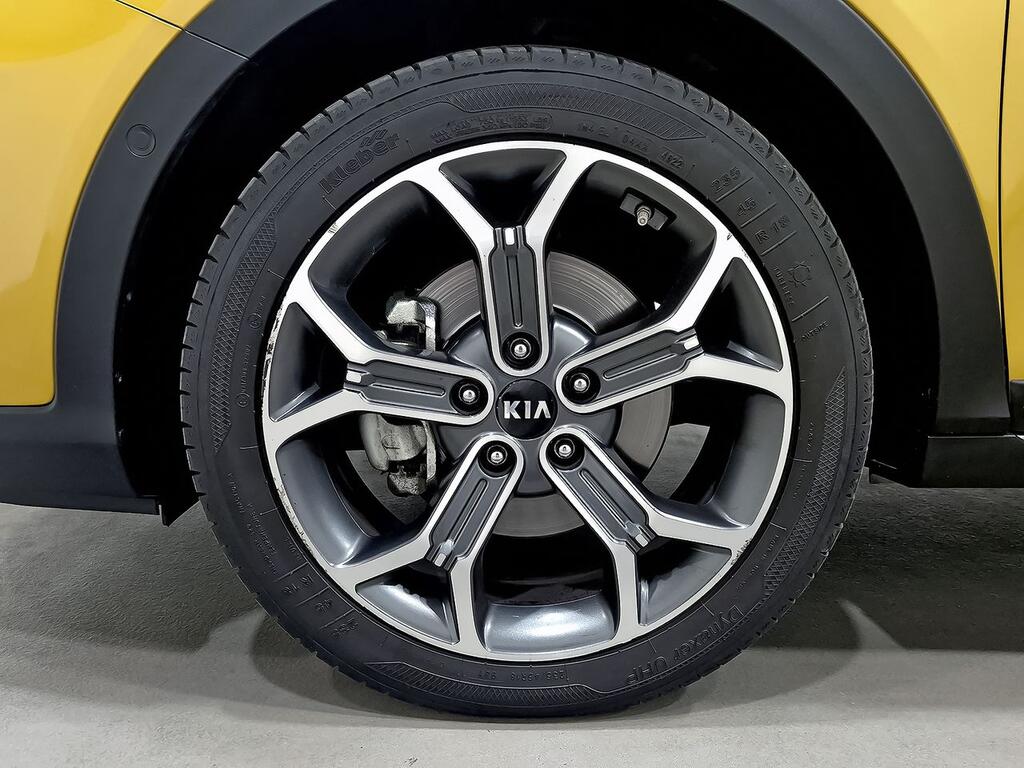 Kia XCeed 1.4 T-GDi Emotion 103kW (140CV) // 65.400 km