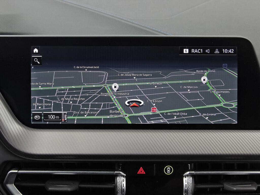 BMW Serie 1 118i Corporate Auto 140 cv // 30.667 km