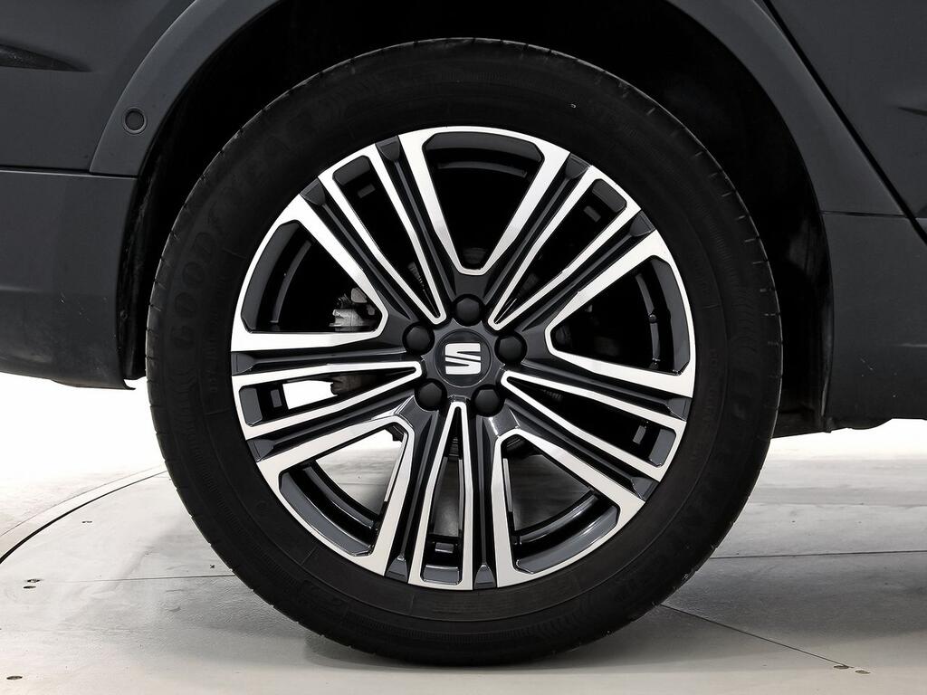 SEAT Arona 1.0 TSI 85kW (115CV) FR XM  //  14.234 km