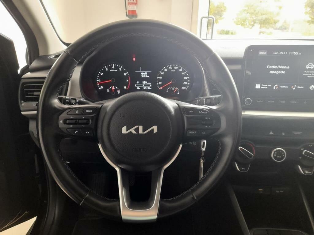 Kia Stonic 1.0 T-GDi 74kW (100CV) MHEV iMT Concept // 30.000 km