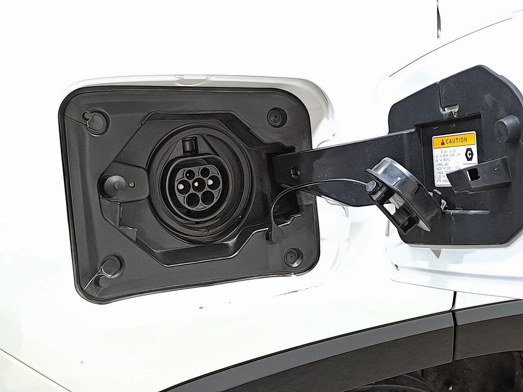 Toyota Rav4 2.5l PLUG-IN 300PH (e-CVT) Advance