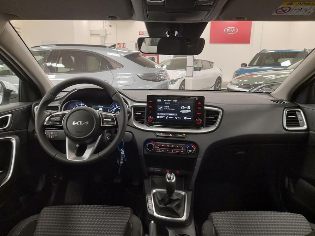 Kia Ceed 1.0 T-GDi 88kW (120CV) Drive 120 CV // 29.500 km
