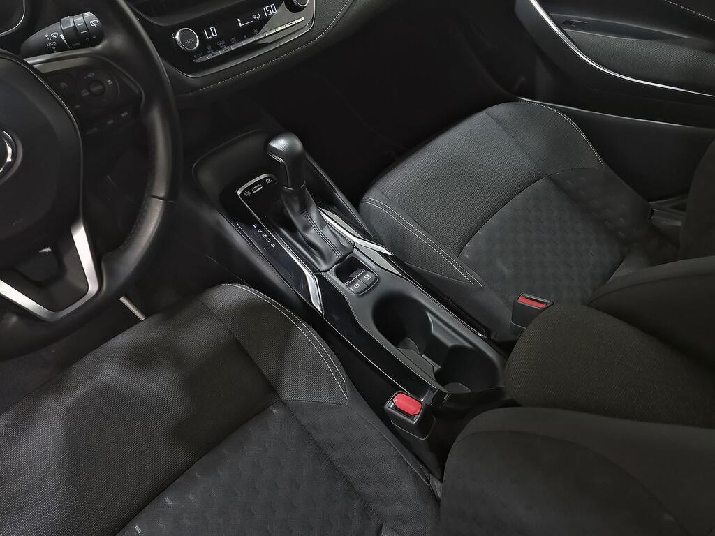 Toyota Corolla 140H Active Plus // 42.155 km