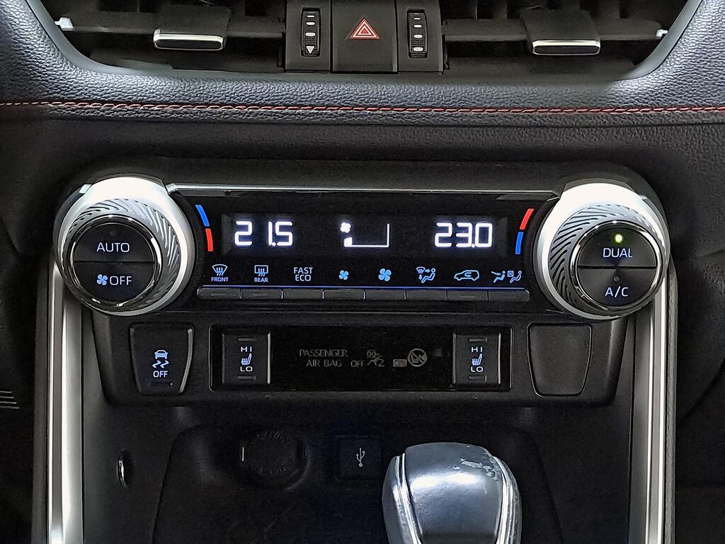 Toyota Rav4 2.5l PLUG-IN 300PH (e-CVT) Advance