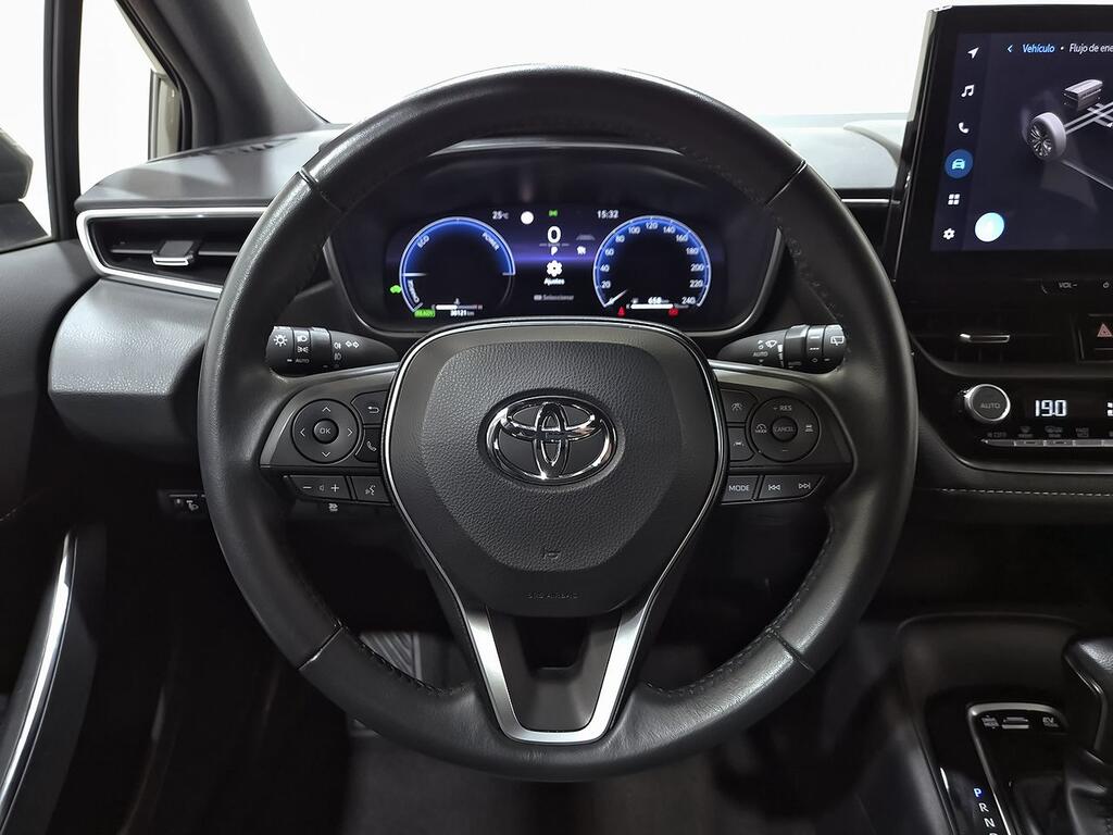 Toyota Corolla 140H Active Plus (140 cv) // 38.106 km