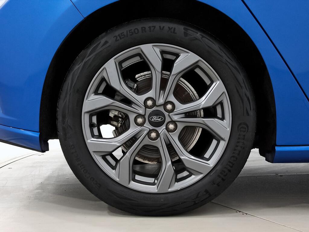 Ford Focus 1.0 Ecoboost MHEV 92kW ST-Line // 57.257 km