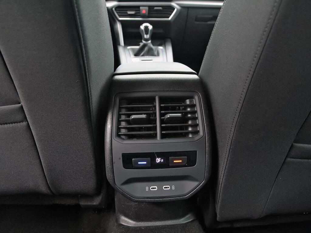 SEAT Leon 1.0 TSI 81kW S&S Style XS  //  14.527 km