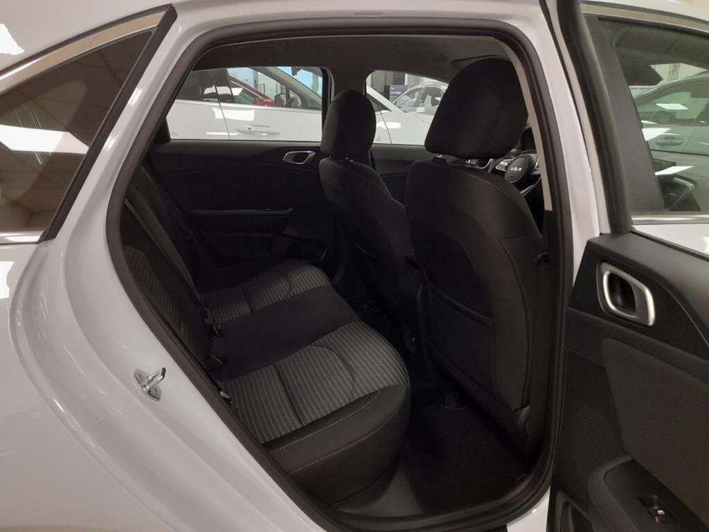 Kia Ceed 1.0 T-GDi 88kW (120CV) Drive 120 CV // 29.500 km