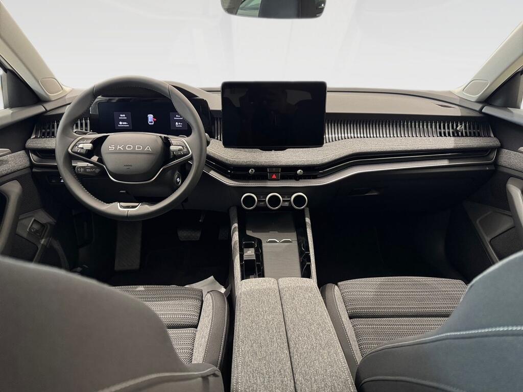 Skoda Superb Combi 1.5 TSI iV P-HEV DSG Selection // 1 km