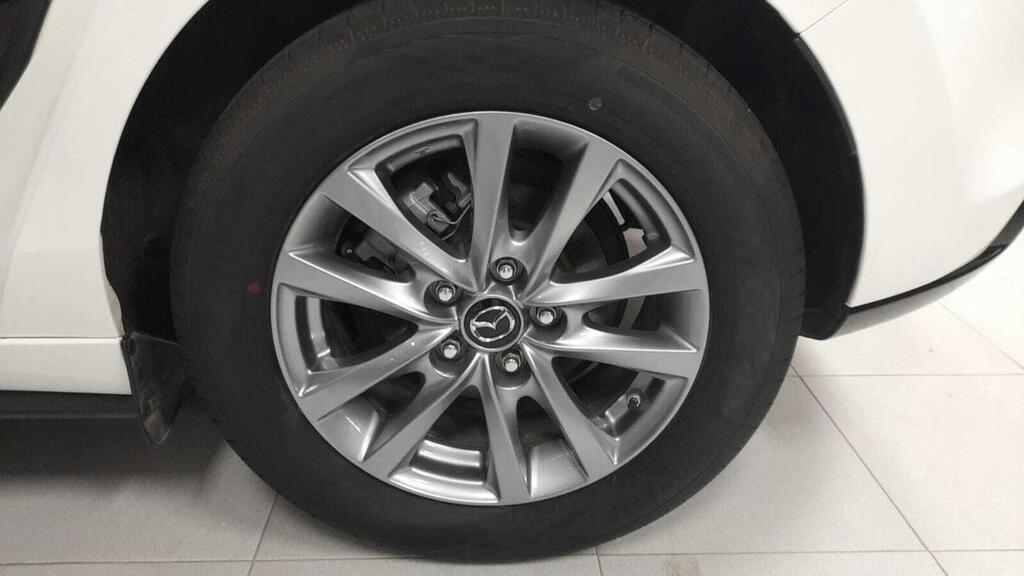 Mazda 3 2.5L e-SKYACTIV G MHEV 103kW Prime-line // 25.725 km