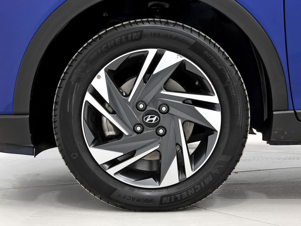 Hyundai Bayon 1.2 MPI Maxx // 32.216 km