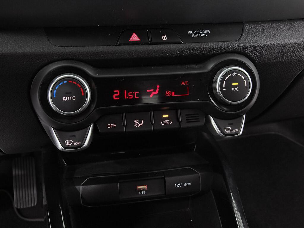 Kia Stonic 1.0 T-GDi 88kW (120CV) MHEV iMT Drive // 9.000 km