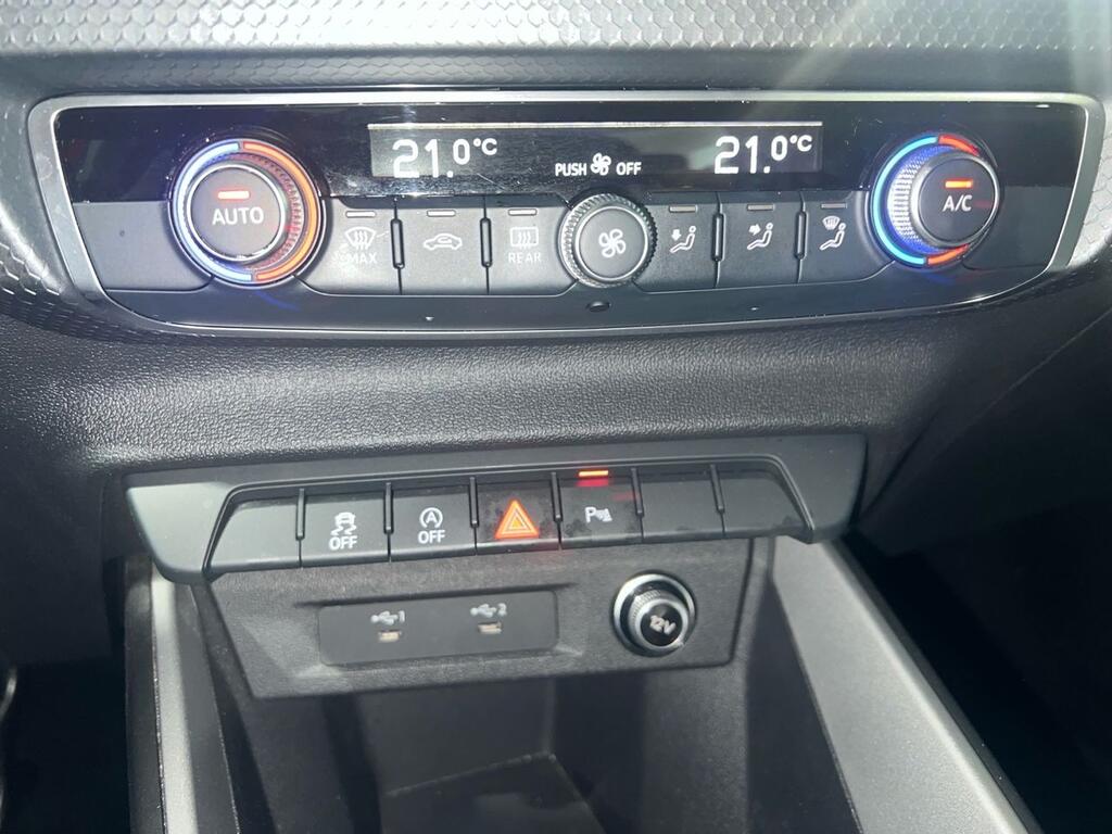 Audi A1 Sportback Adrenalin 30 TFSI 81kW (110CV) 110 CV // 41.200 km